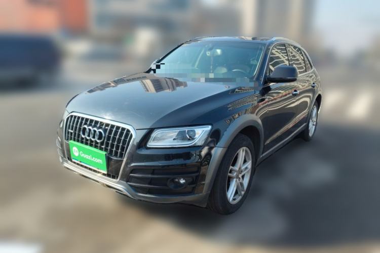 Used Audi Q5 2018 Collector's Edition 40 TFSI Technology Model