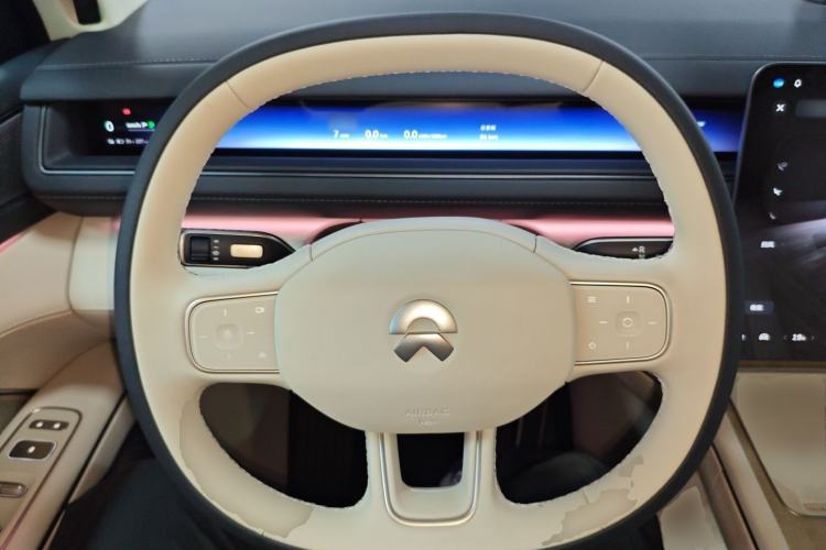 Used Nio ES8 2026 Model 6-seat Executive Luxury Edition Steering Wheel