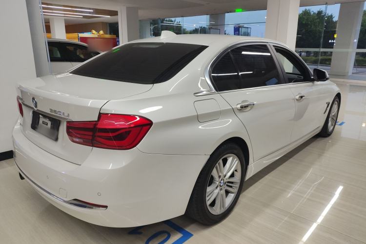 Used BMW 3 Series 2017 320Li Fashion Model

