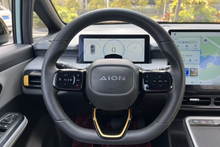 Used AION Y 2022 70 Tech Edition Lithium Iron Phosphate
