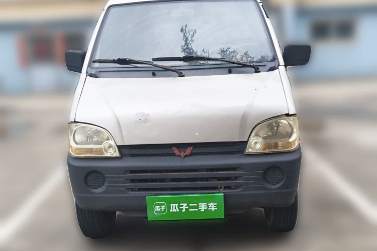 Used Wuling Zhiguang 2010 1.0L Liye Edition Front