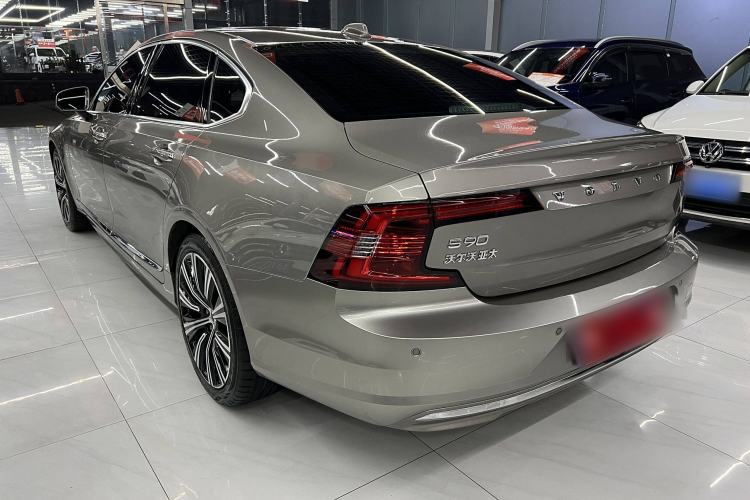 Used Volvo S90 2022 B5 Zhiyuan Luxury Edition