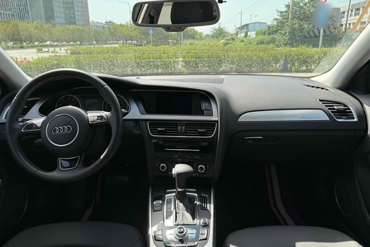 Used Audi A4 2014 40 TFSI allroad quattro plus version