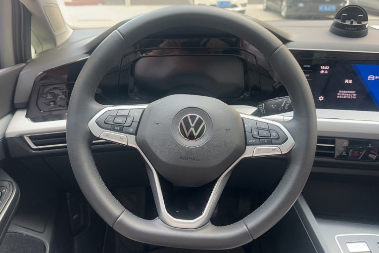 Used Volkswagen Golf 2023 Facelift 280TSI DSG Pro Steering Wheel