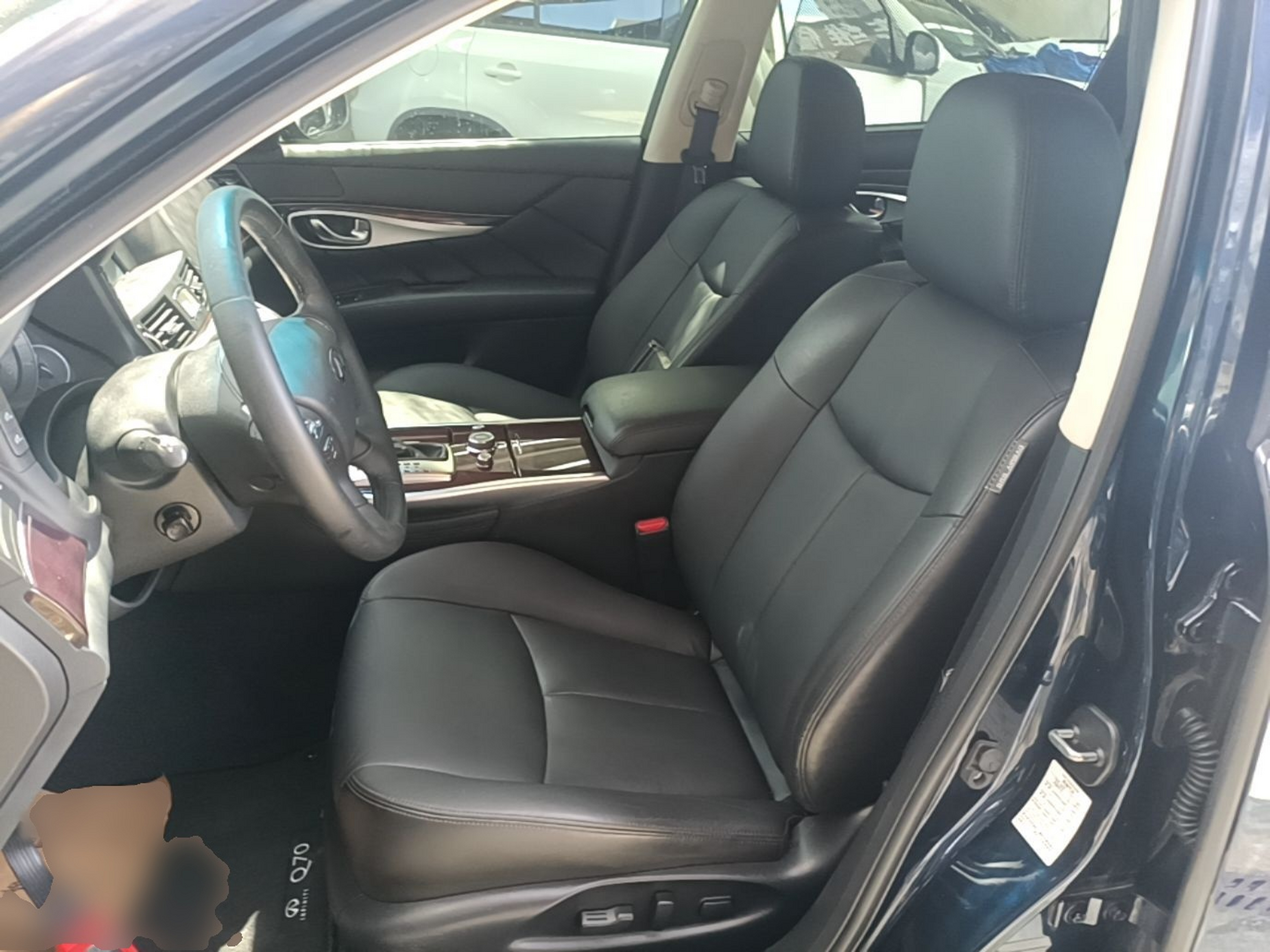 Interior delantero