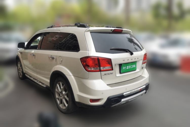 Used Dodge Journey 2013 2.4L Two-Wheel Drive Luxury Version
