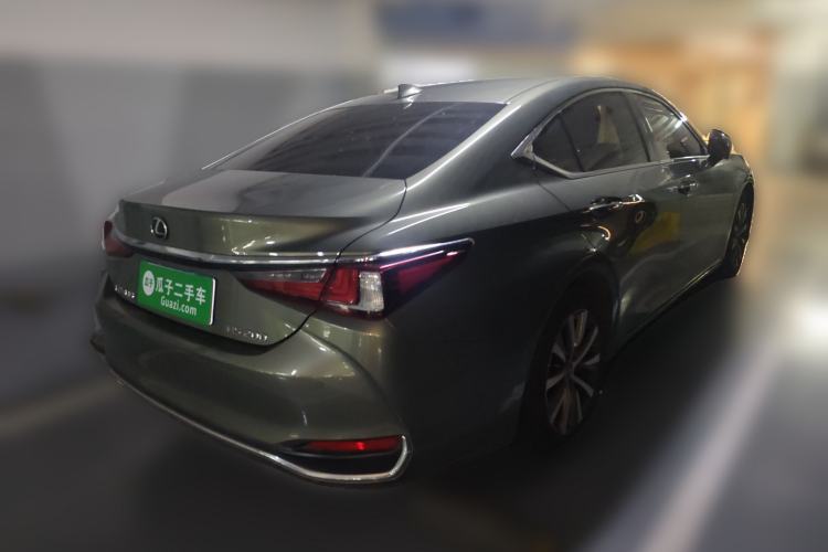 Used Lexus ES 2020 200 Excellence Edition