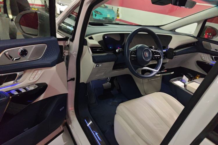 Used Buick Century 2023 2.0T Six-Seater Yinshi Edition