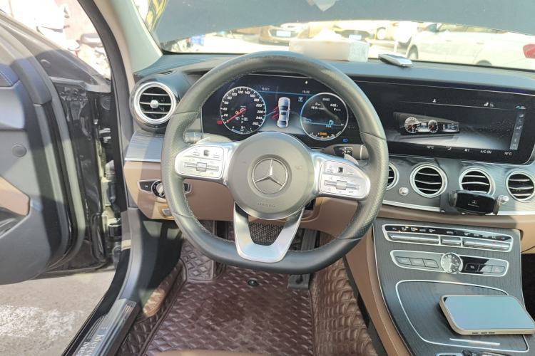 Used Mercedes-Benz E-Class 2019 Restyled E 300 L Sporty and Stylish Edition
