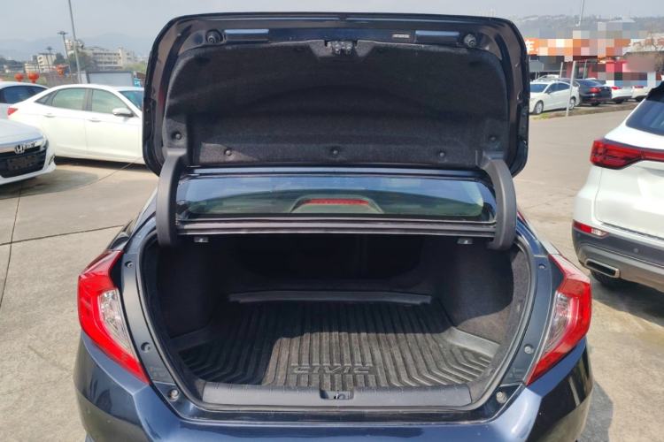 Used Honda Civic 2016 220TURBO CVT Luxury Edition
