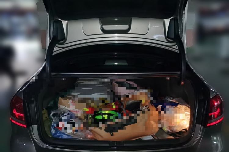 Used Volkswagen Passat 2013 1.8TSI DSG Prestige Edition Trunk