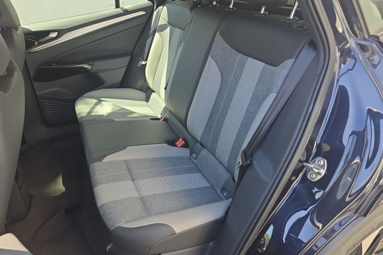 Used Volkswagen ID.4 CROZZ 2025 Pure Edition Left Rear Seat