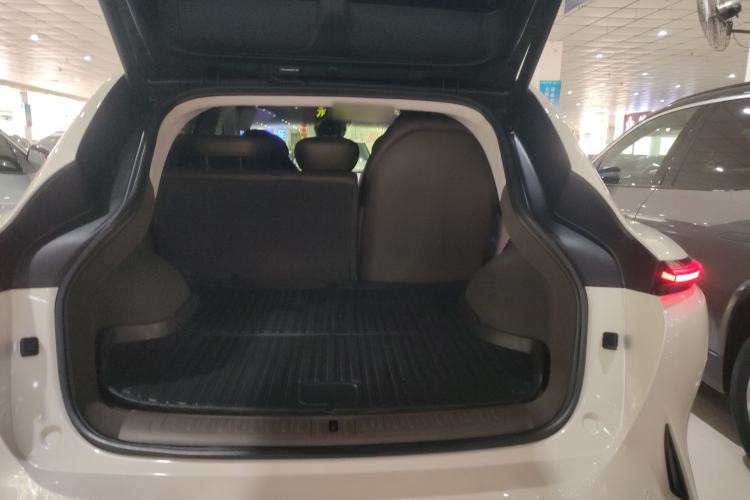 Used IM LS7 2024 90 kWh Max Elite Rear-Drive Version