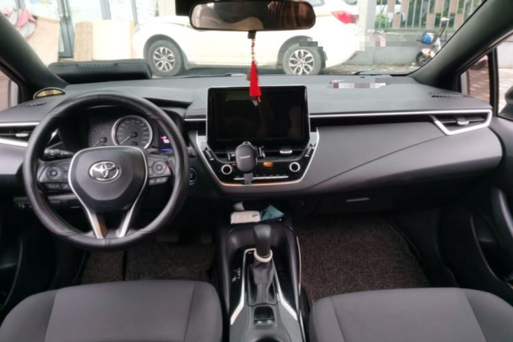 Used Toyota Levin 2019 185T CVT Luxury Edition China VI Standard Center Console