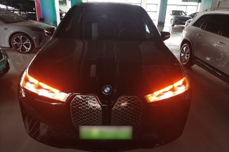 Used BMW iX 2023 xDrive40
