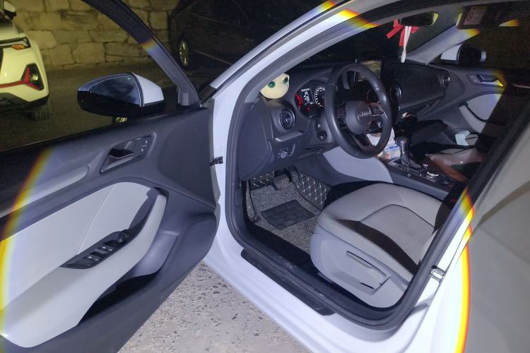 Used Audi A3 2018 30th Anniversary Edition Sportback 35 TFSI Ambition Model Driver Seat