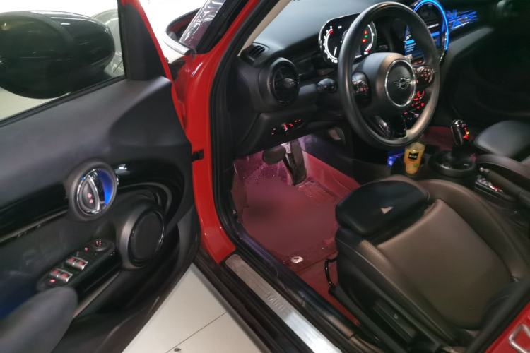 Used MINI 2021 1.5T COOPER Classic Edition Five-Door Version