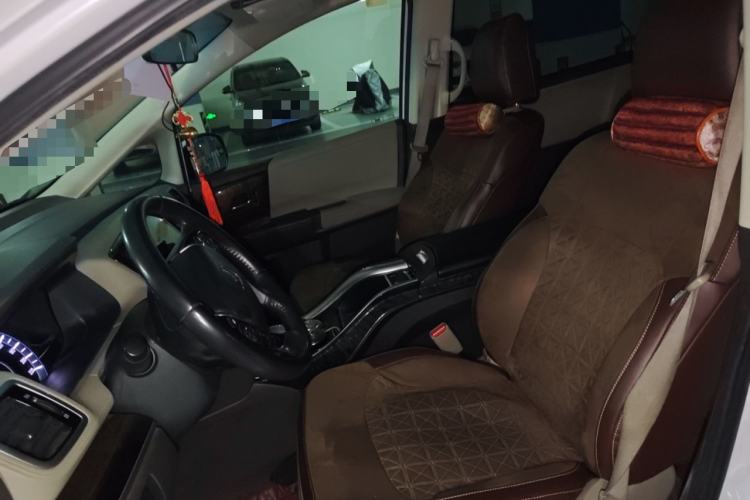 Used Honda Odyssey 2015 Updated Version 2.4L Smart Edition Left Front Seat