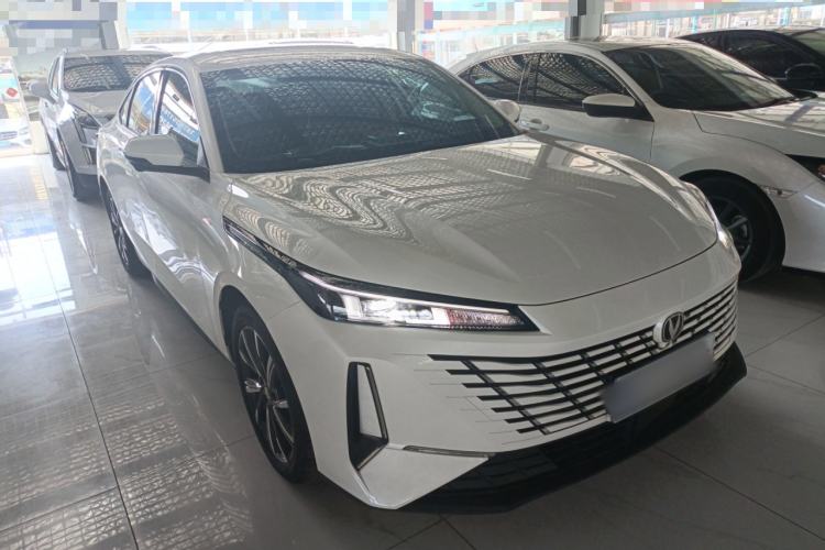 Used CHANGAN Eado 2024 1.5T GDI Automatic Flagship Edition Front Right 45 Deg