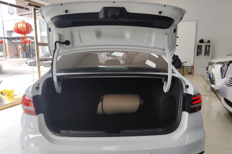 Used Volkswagen Lavida 2023 1.5L Automatic 5 Million Edition