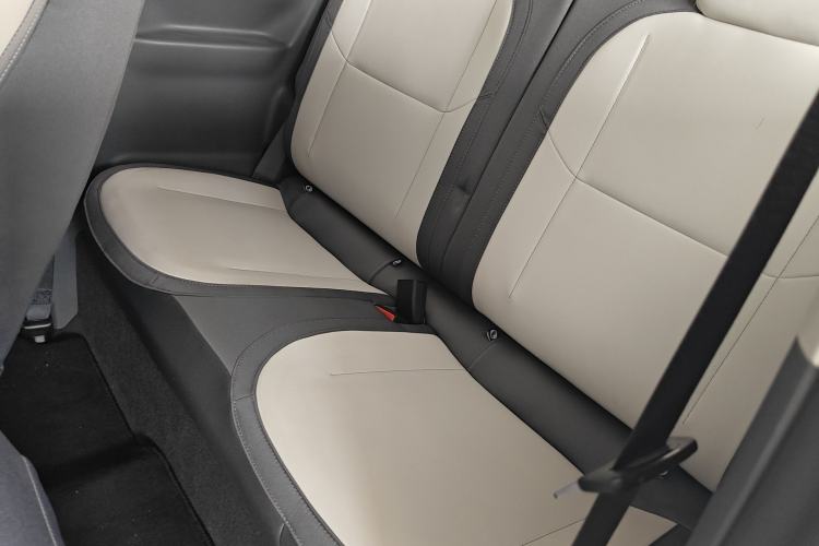 Used Livan Blue Balloon 2025 Model Dynamic Version Left Rear Seat