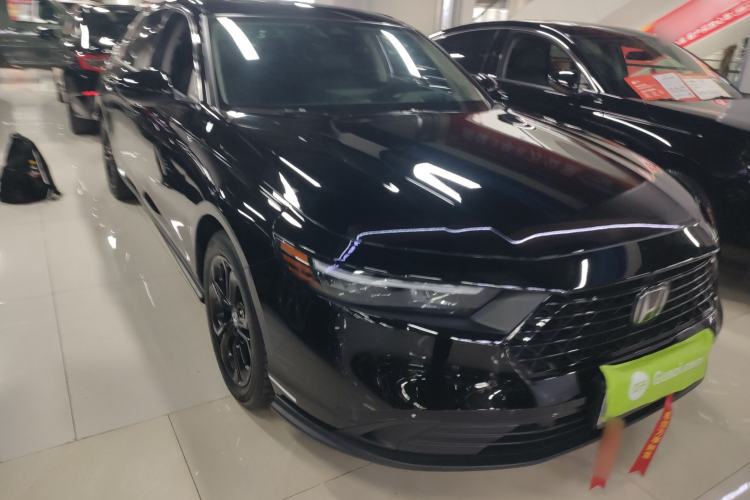 Used Honda Accord 2025 260TURBO Luxury Edition Front Right 45 Deg