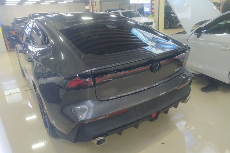 Used CHANGAN UNI-V 2023 1.5T Premium Model
