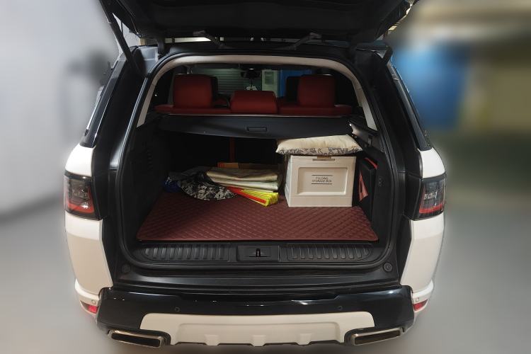 Used Land Rover Range Sport 2019 3.0 L6 HST Trunk