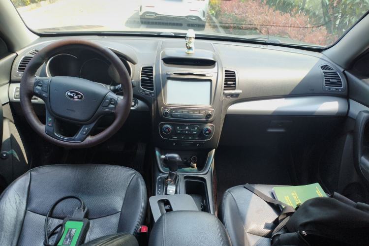 Used Kia Sorento 2013 2.4L 5-seat Gasoline Luxury Edition
