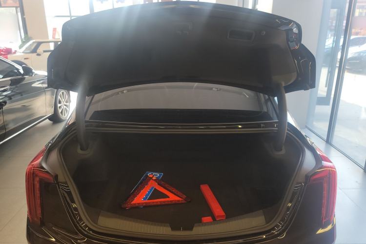 Used Cadillac CT5 2022 28T Luxury Version (Standard Edition) Trunk