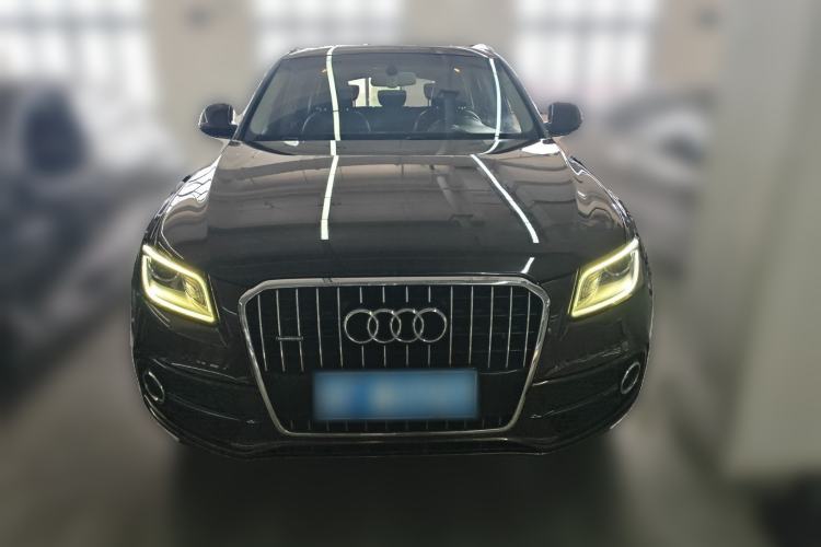 Used Audi Q5 2017 Plus 40 TFSI Ambition Model Front