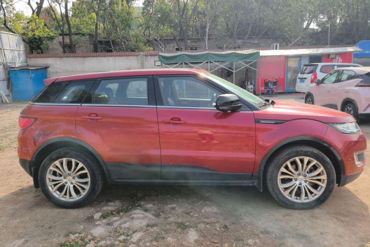 Used Land X7 2015 2.0T Panoramic Prestige Edition