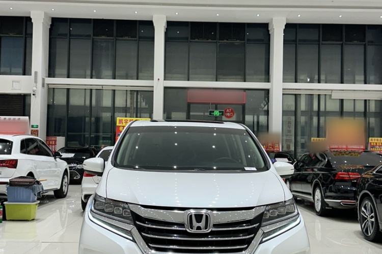 Used Honda Elysion 2016 2.4L Luxury Edition Exterior 5