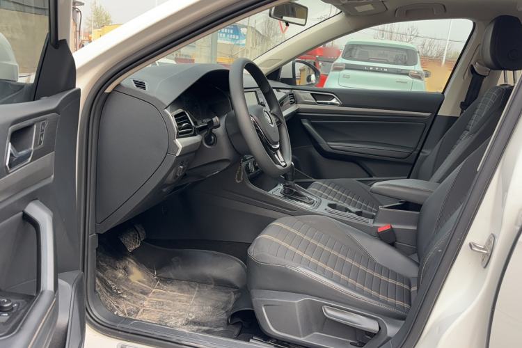 Used Volkswagen Lavida 2019 280TSI DSG Comfort Edition China VI standard Driver Seat