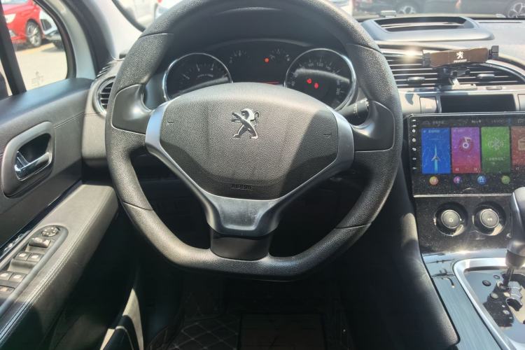 Used Peugeot 3008 2015 2.0L Automatic Classic Edition