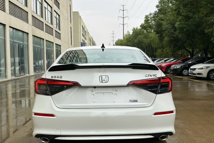 Used Honda Civic 2025 240TURBO CVT SmartFun Pro
