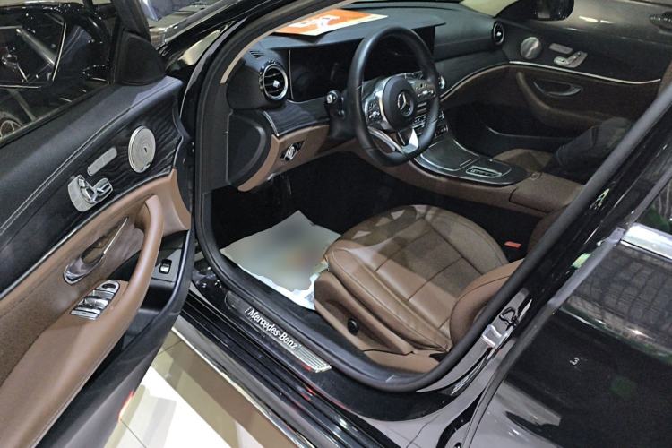 Used Mercedes-Benz E-Class 2019 Restyled E 300 L Sporty and Stylish Edition
