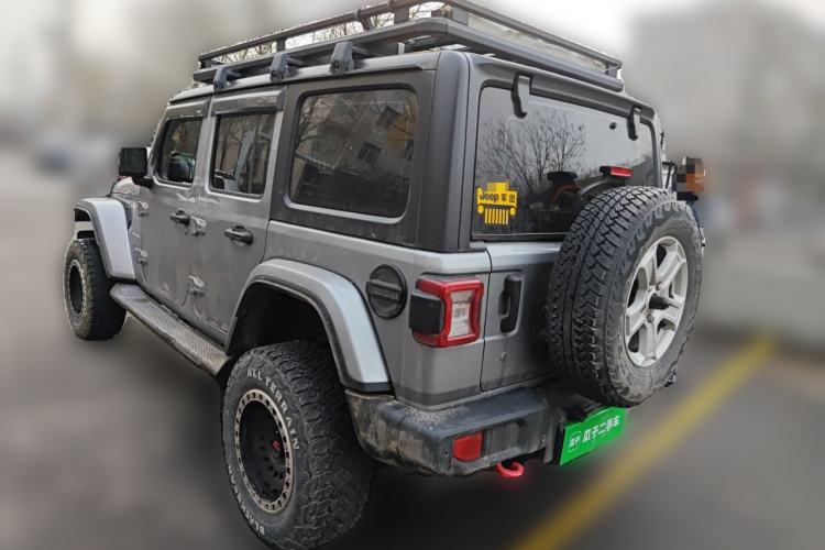 Used Jeep Wrangler 2019 2.0T Sahara Four-Door Version China VI Emission Standard
