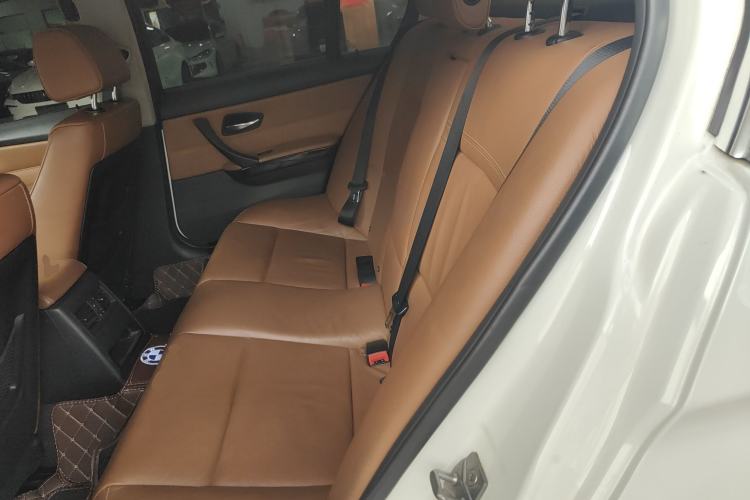 Used BMW 3 Series 2011 320i Sport Edition Left Rear Seat