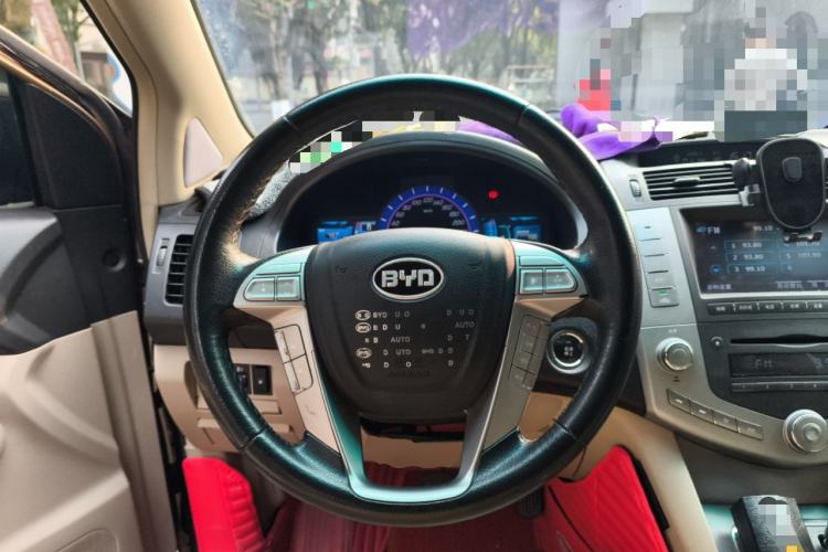 Used BYD S6 2013 Jingyue Edition 2.4L Automatic Luxury Model 5 Seats