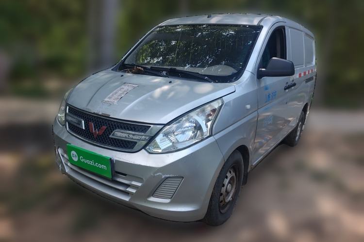 Used Wuling Rongguang V 2017 1.2L manual two-seat van
