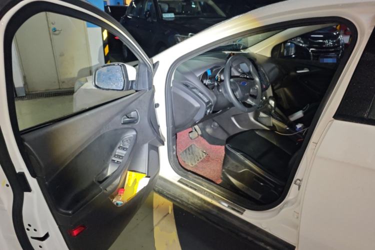 Used Ford Focus 2012 Hatchback 1.6L Automatic Comfort Model
