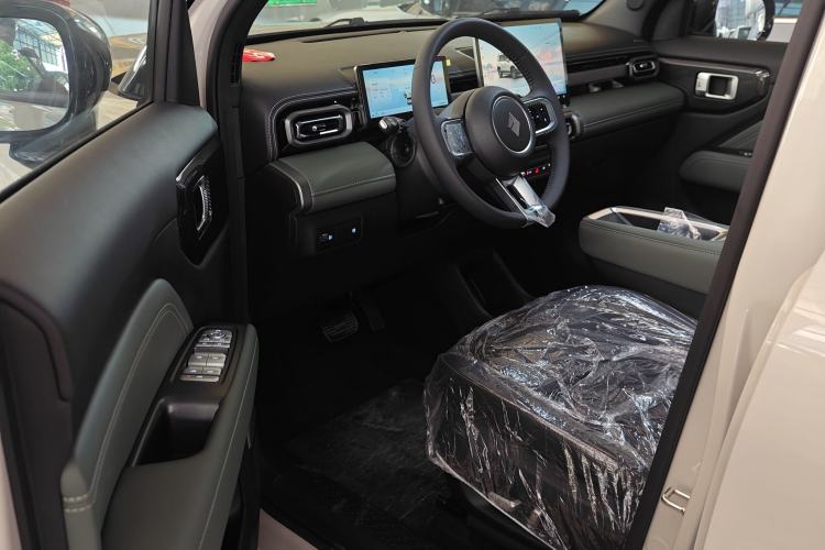 Used Baojun Spark EUV 2026 301km Flagship Edition Driver Seat