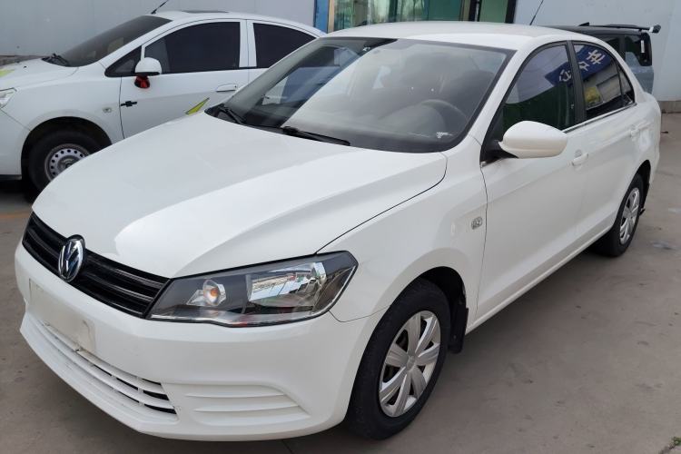 Used Volkswagen Jetta 2013 1.6L Manual Fashion Edition