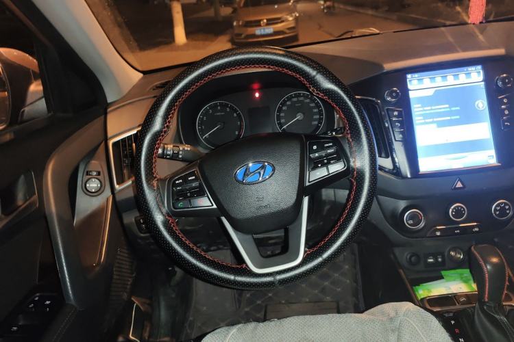 Used Hyundai ix25 2015 1.6L Automatic Two-Wheel Drive Smart GLS Trim
