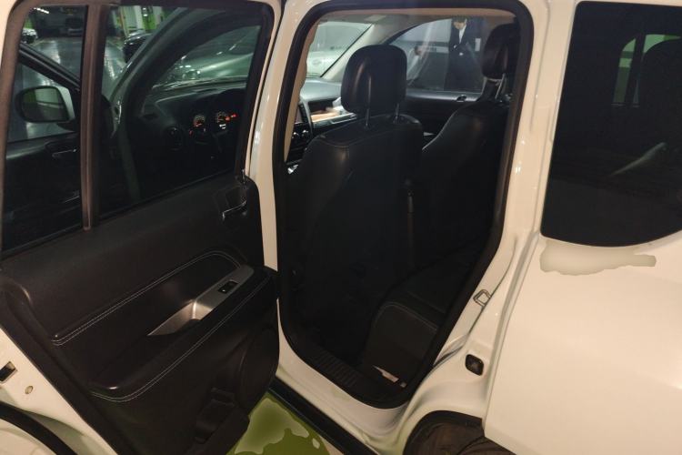 Used Jeep Compass 2014 Revised Version 2.0L Two-Wheel Drive Elite Edition
