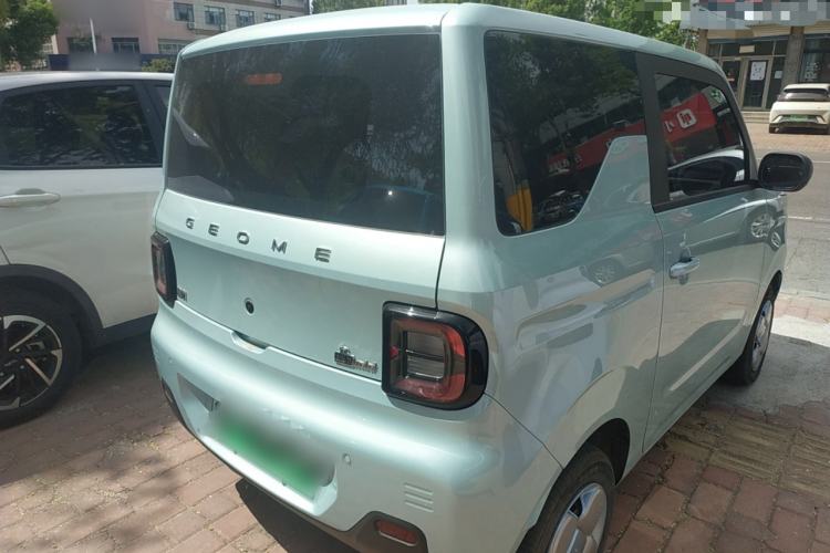 Used Geely Galaxy Panda 2024 Panda Mini 200km Endurance Bear
