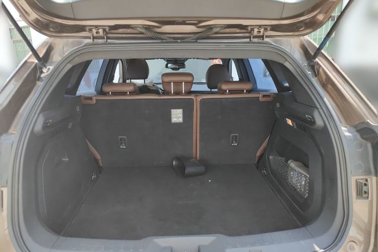 Used Haval H6 2017 Blue Label 2.0T Automatic Two-Wheel Drive Smart Edition
