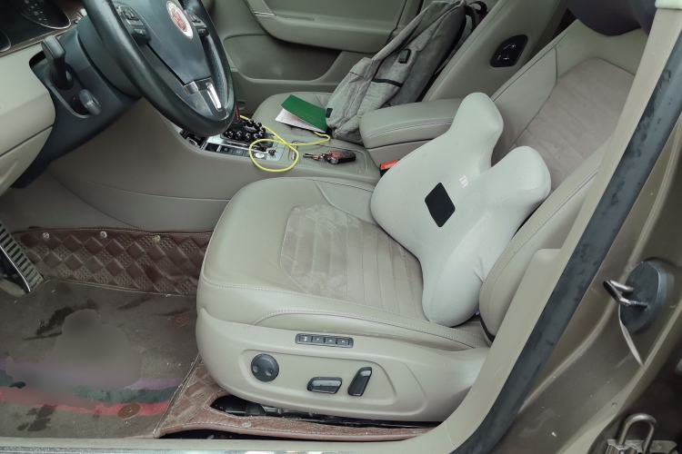 Used Volkswagen Magotan 2015 2.0 TSI Prestige Model Left Front Seat