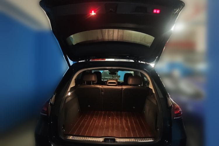 Used Mercedes-Benz GLE New Energy 2021 GLE 350 e 4MATIC Trunk